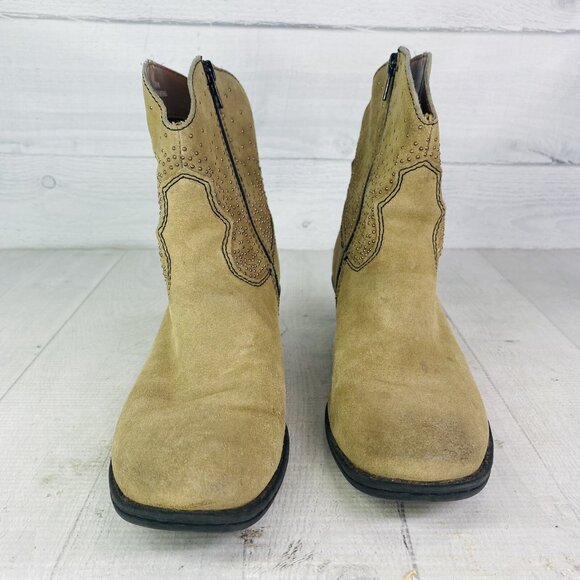 BOC Born Concept AMBROSIA Taupe Leather Studded Western Ankle Boots Sz 6.5 / 37 - Picture 3 of 16